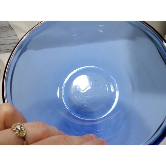 Vintage Anchor Hocking 1.5 Qt Cobalt Blue Mixing Bowl Made In USA - Picture 4 of 14